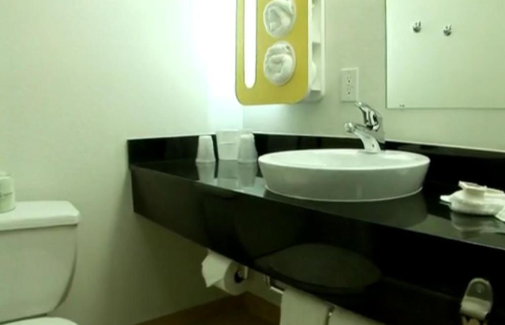 Motel 6 Manteca Cameră foto